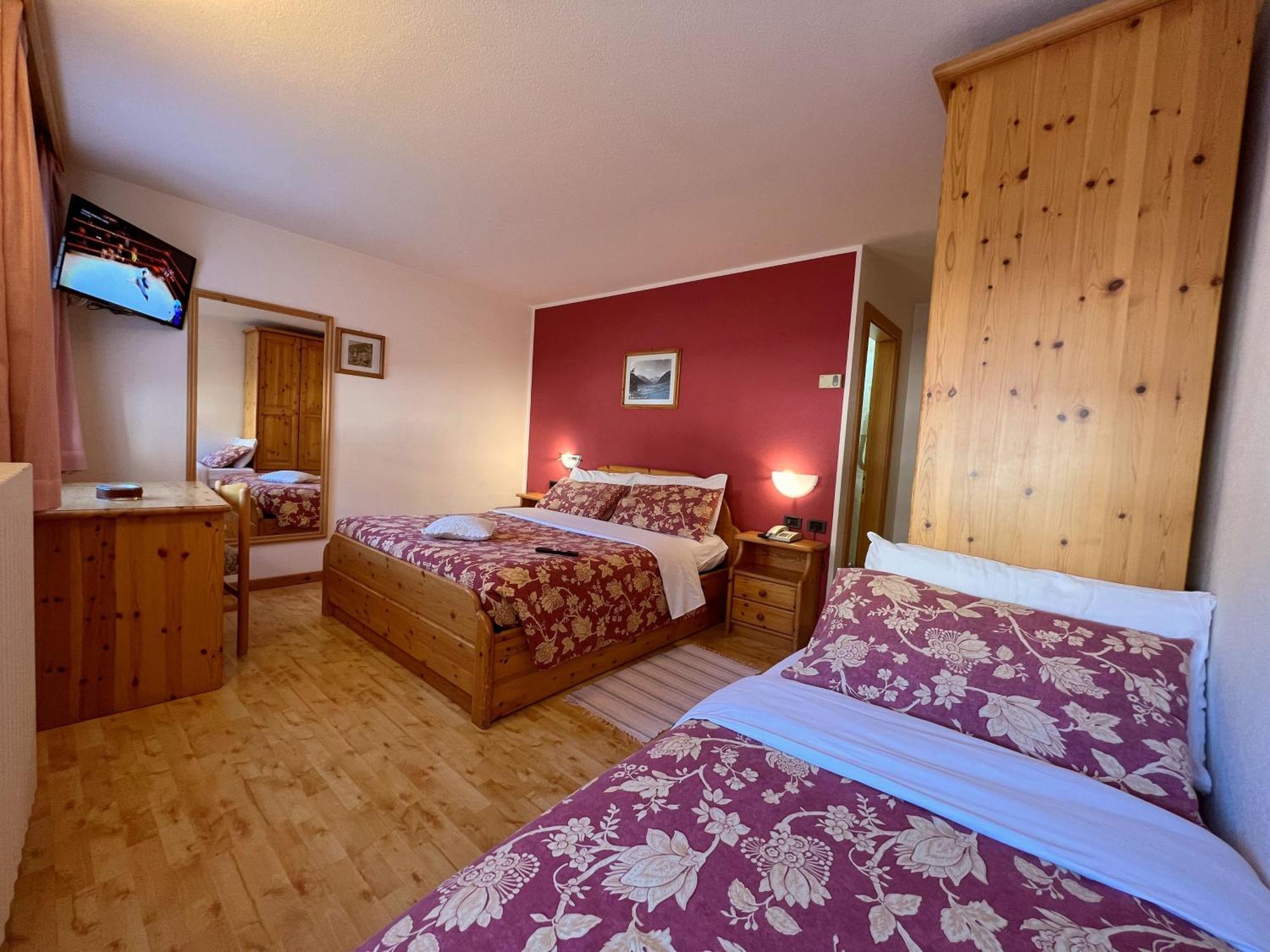 Garni Francescato Hotel Livigno Luaran gambar